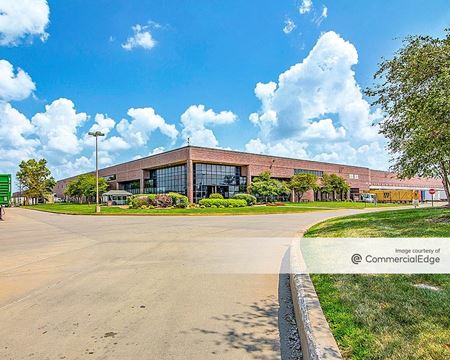 Unassigned space for Sale at Northland Park Lot 11 in Kansas City