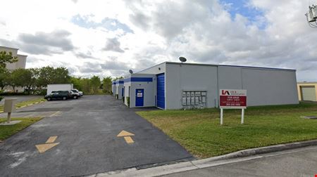Kendall-Tamiami Warehouses Near Miami Executive Airport