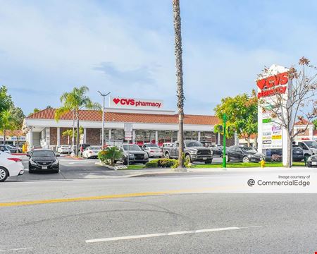 Retail space for Rent at Encino Oaks Shopping Center in Encino