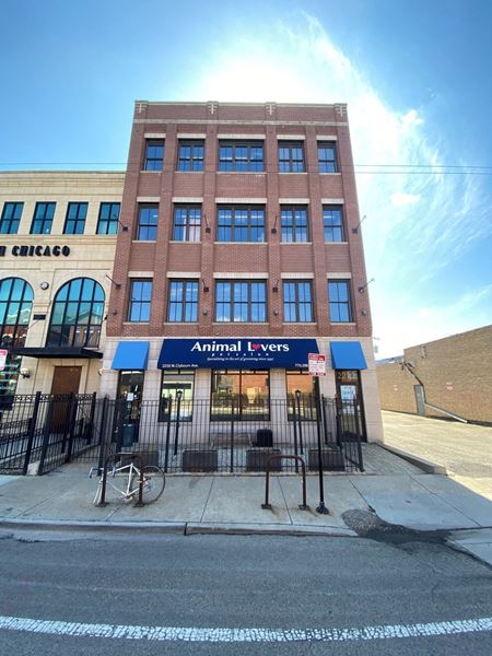 Office space for Rent at Turnkey Lincoln Park Office in Chicago
