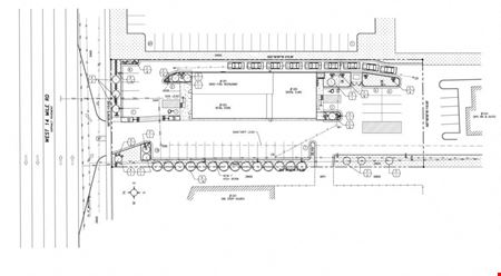 14 Mile Plaza