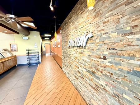 1,420 SF Restaurant / Retail Building For Lease in Northeast Springfield