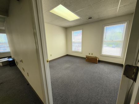 376 Union Avenue - Union Square Business Suites