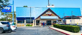 Chipotle + IHOP | Candlewood Shops @ Lakewood Center | NNN Credit