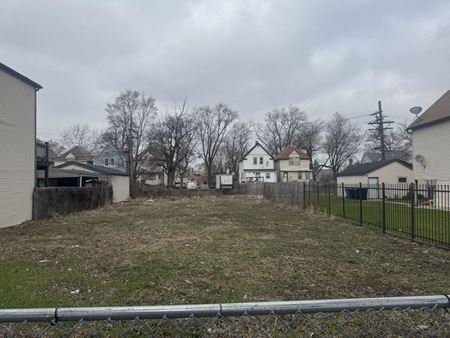 VacantLand space for Sale at 4644 W Ohio St in Chicago