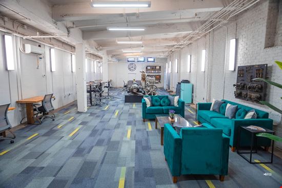 The Montgomery Executive Suites - Hub - City Underground Cowork Space