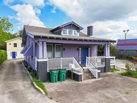 Retail space for Rent at Freestanding ±1,111 SF Commercial Space Fronting Jefferson Hwy in New Orleans