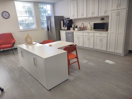 Regus - Branson - W Hwy 76