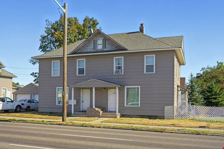 Ash Apartments