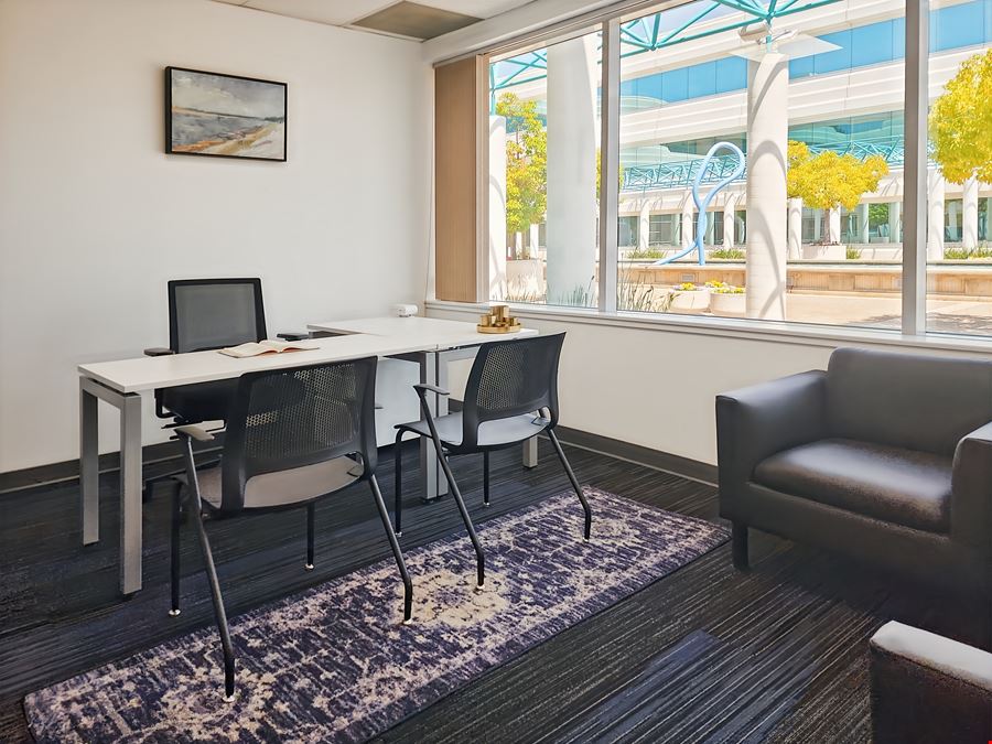 Regus - Menlo Park - Commonwealth Dr