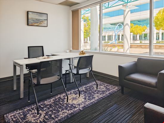 Regus - Menlo Park - Commonwealth Dr
