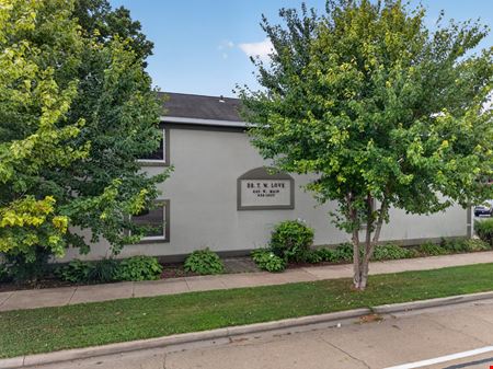 645 W Main St