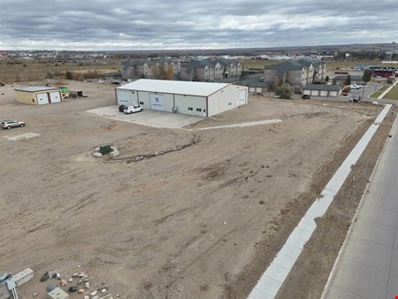 ±11,520 SF Flex/Commercial Building | ±7.72 Acre Stabilized Yard