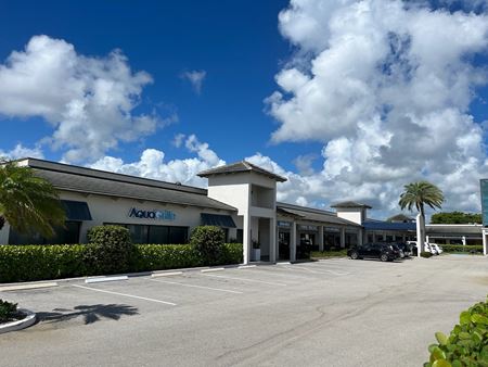Retail space for Rent at Loggerhead Plaza in Juno Beach