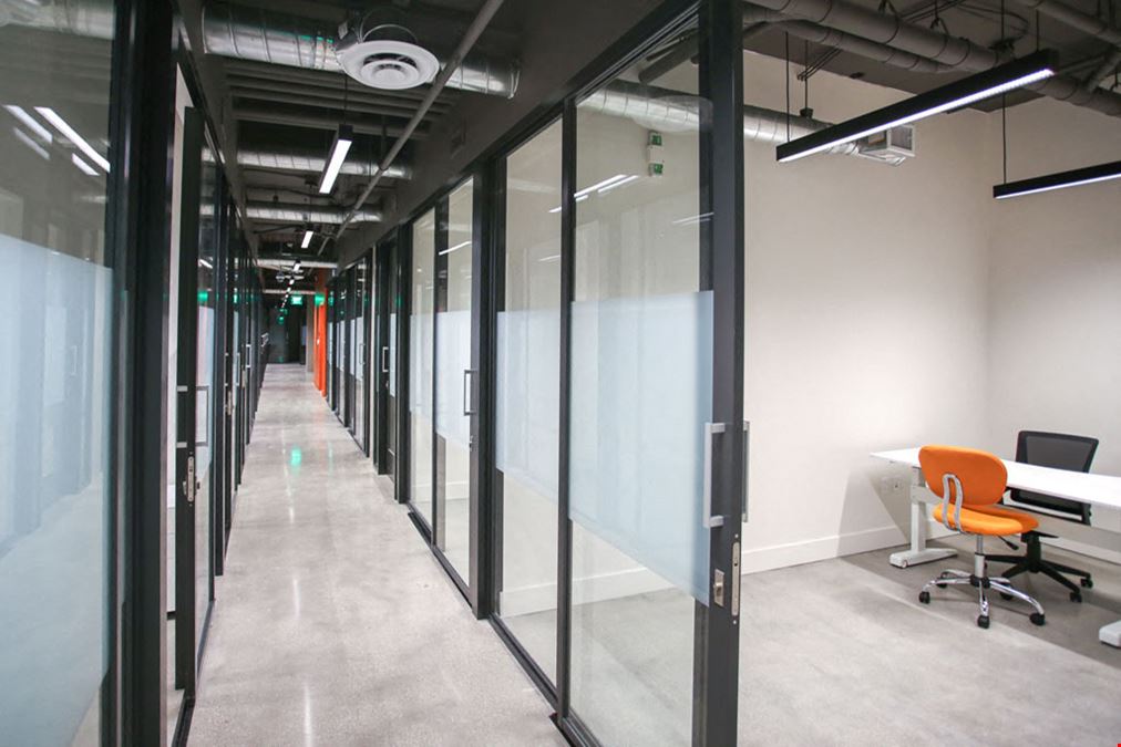 Premier Workspaces - WH2 - Woodland Hills California