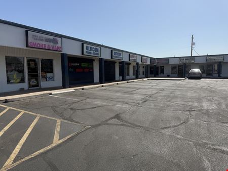 Retail space for Rent at Desert Valley Plaza in Phoenix