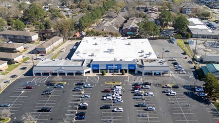 Retail space for Rent at Highland Plaza Shopping Center in Baton Rouge