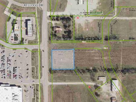 VacantLand space for Sale at .92 Acres Walmart Shadow Retail Location in Goddard