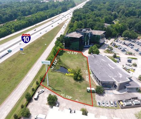 Bluebonnet Centre Boulevard