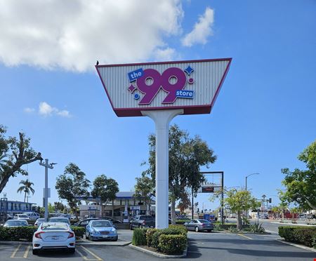 Trader Joe's (Now Open) & Kahoots (Coming Soon)