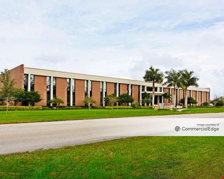 Commercial space at Dade Building-Baypoint Commerce Center in St. Petersburg