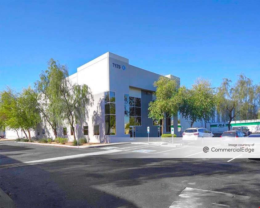 Estrella Commerce Park