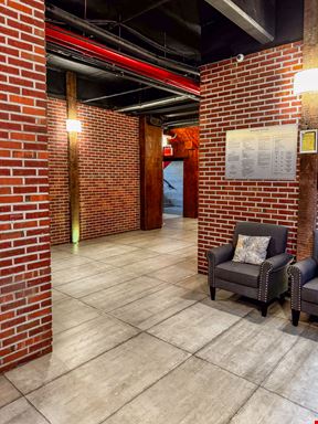 350 Manhattan Avenue | Fully Occupied Corner Free Market Residential Building in the Heart of Williamsburg