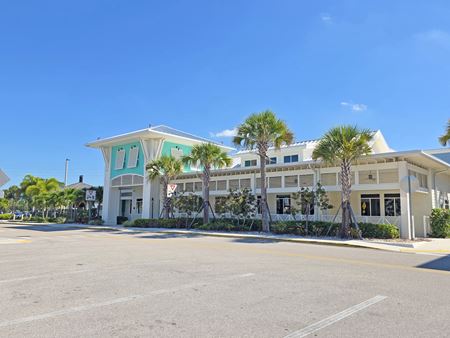 Retail space for Rent at Former Bahama Breeze | Coastland Center Mall in Naples