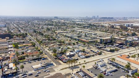 4840 W Century Blvd