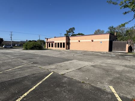 2650 W New Haven Ave