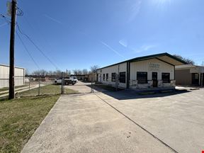 203 W Panther Way