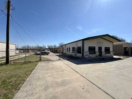 Industrial space for Rent at 203 W Panther Way in Hewitt