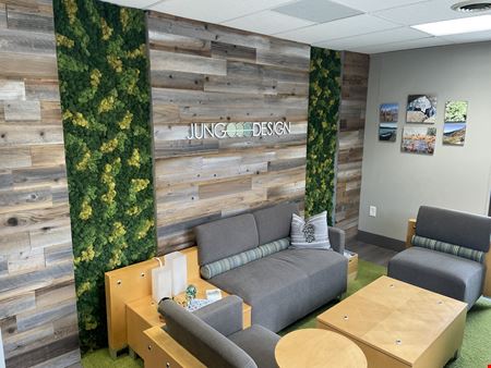 Lake Plaza Business Center