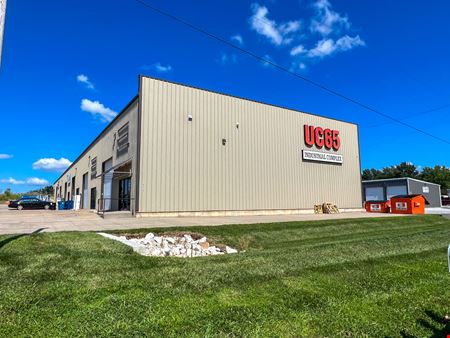 Industrial space for Rent at FOR LEASE: Ozark Office/Warehouse Space in Ozark