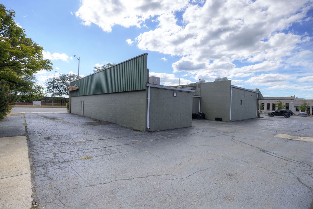 1744 Biddle Ave
