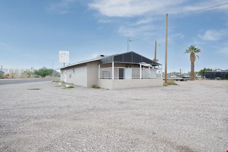 864 E. Jimmie Kerr Blvd