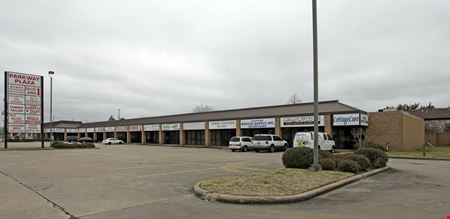 Parkway Plaza
