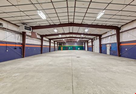 10,000 SF Industrial Building w/ Secured Yard