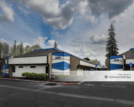 Office space for Rent at Fresno Barstow Professional Center in Fresno