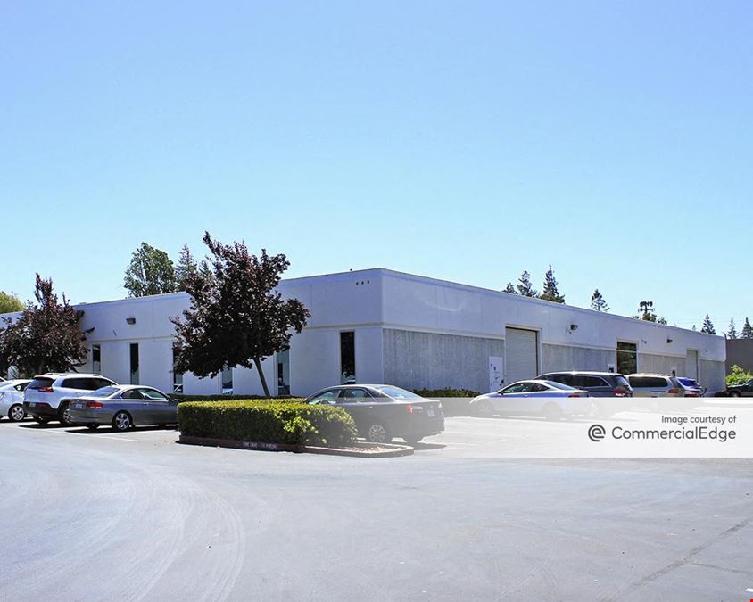 445-447 Indio Way