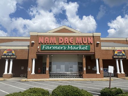 Retail space for Rent at Memorial Bend in Stone Mountain
