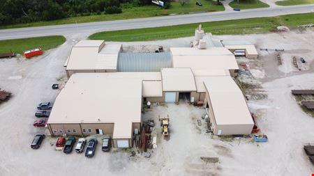 MANUFACTURING FACILITY W/ OUTDOOR STORAGE