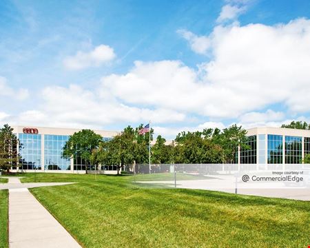Office space for Rent at Wilshire Plaza West & North in Troy
