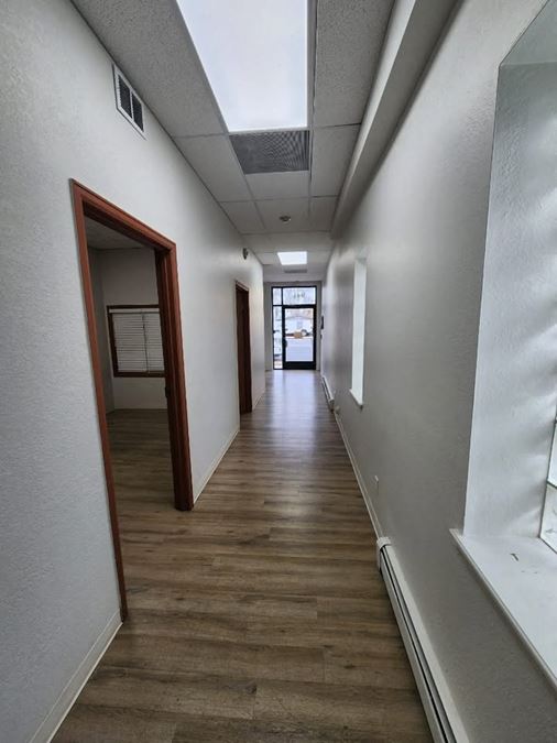 941 Main St