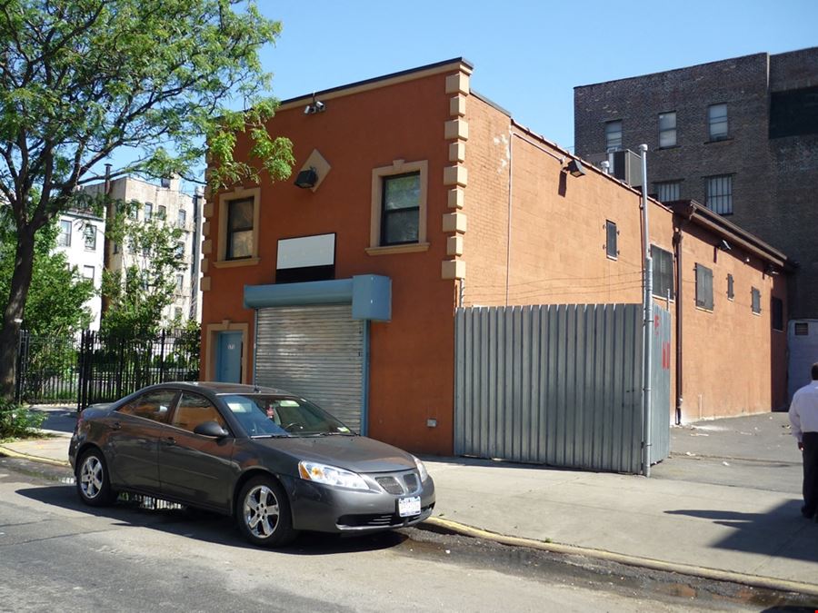 171 E 122nd St