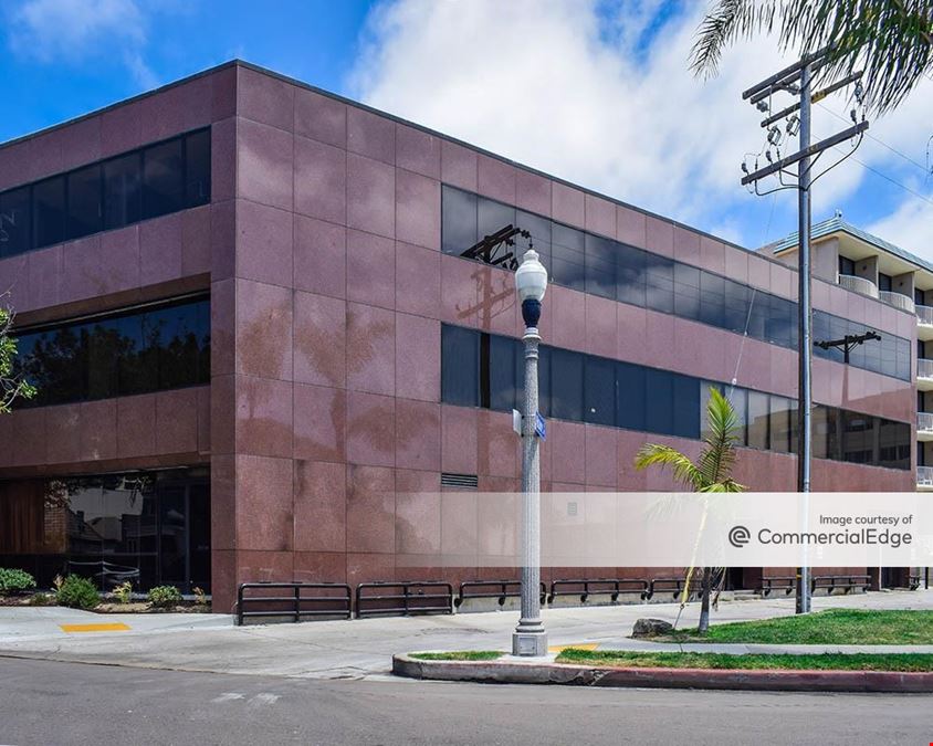 875 Prospect Street