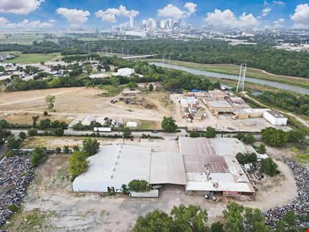 Industrial space for Sale at 3044 Morrell Ave in Dallas