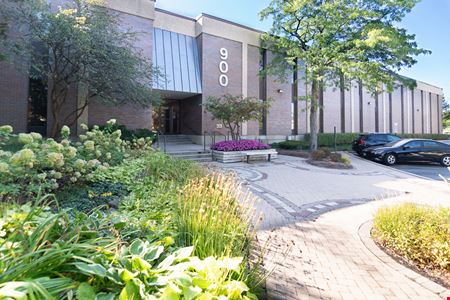 Office space for Rent at Ridgebrook Plaza in Northbrook