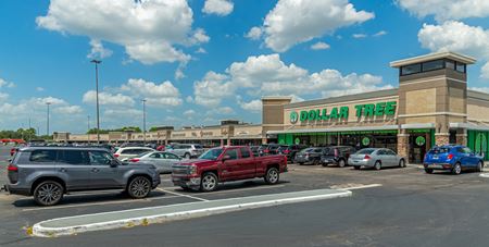 Retail space for Rent at Ashford Village in Houston