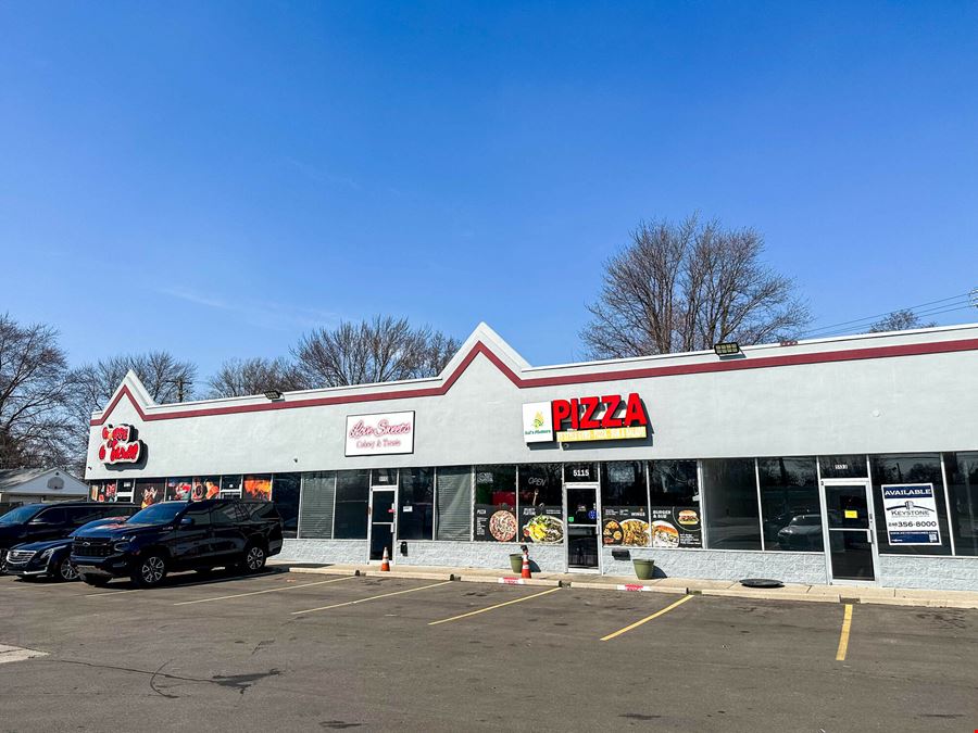9 Mile Plaza